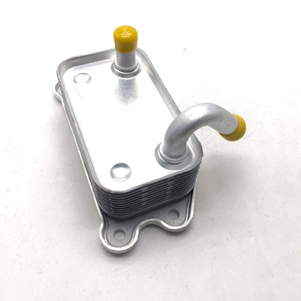 OEM Oil radiator 5899346 for 660D